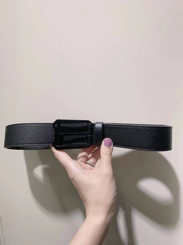 Louis Vuitton 35MM Belt LVB00312